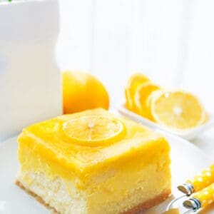 Lemon Cheesecake